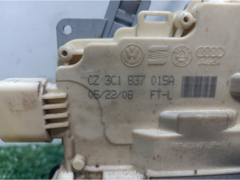 Recambio de cerradura puerta delantera izquierda para volkswagen tiguan (5n1) 2.0 tdi referencia OEM IAM 3C1837015A 3C1837015A 3
