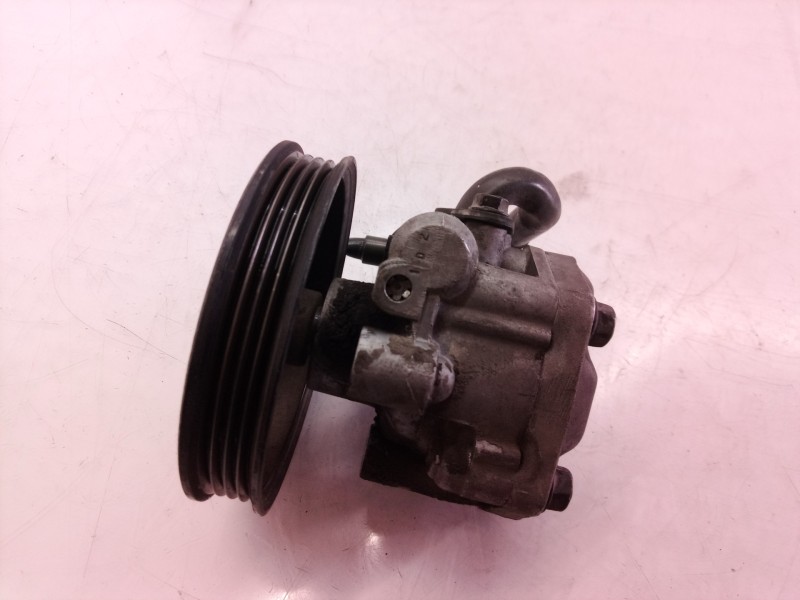 Recambio de bomba direccion para kia shuma ii 1.6 ls 4 berlina referencia OEM IAM 150272 150272 150272