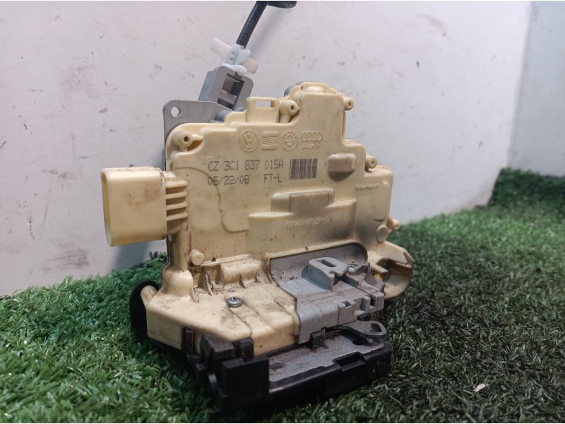 Recambio de cerradura puerta delantera izquierda para volkswagen tiguan (5n1) 2.0 tdi referencia OEM IAM 3C1837015A 3C1837015A 3