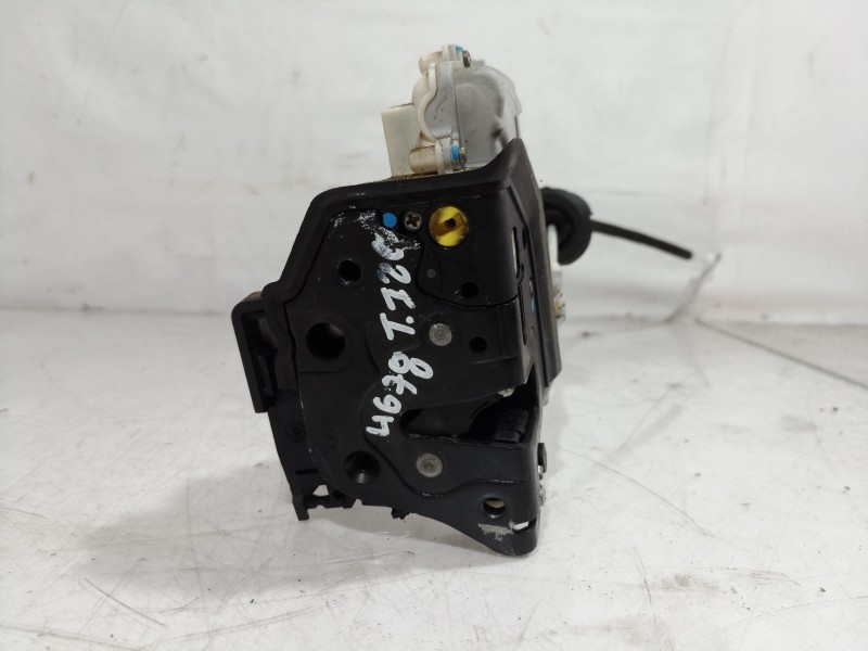 Recambio de cerradura puerta trasera izquierda para audi q7 (4l) 4l/xbunq1 referencia OEM IAM 304839015 304839015 304839015