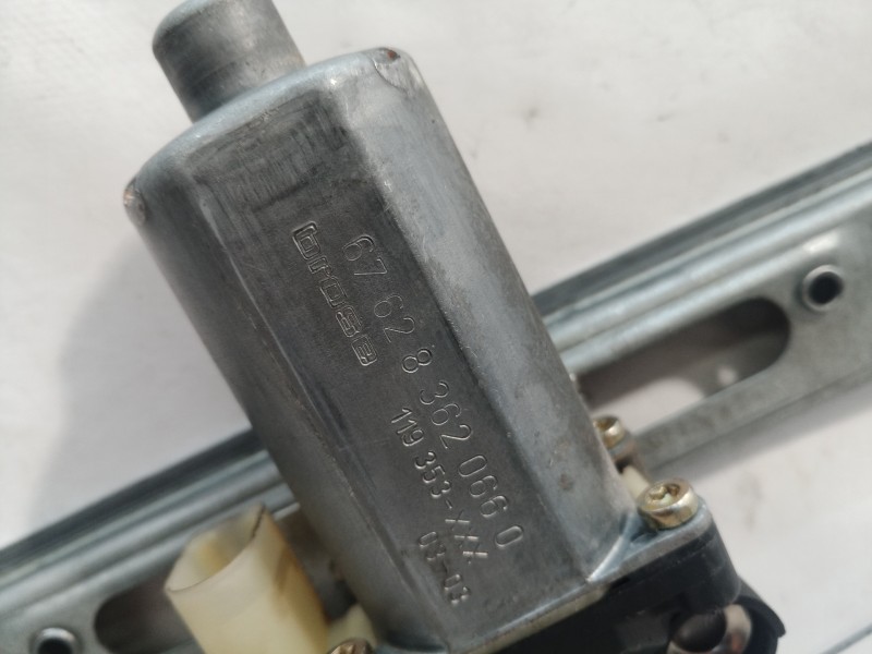 Recambio de elevalunas trasero izquierdo para bmw serie 3 touring (e46) 330xi referencia OEM IAM 676283620660 676283620660 67628