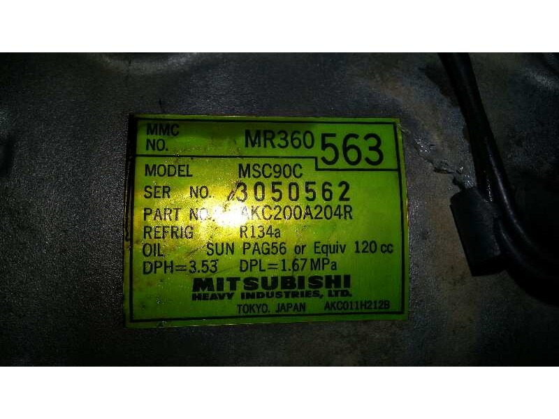 Recambio de compresor aire acondicionado para mitsubishi colt (cj0) 1.3 cat referencia OEM IAM MR360563  