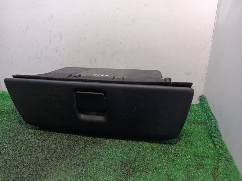 Recambio de guantera para mercedes-benz clase m (w163) 270 cdi (163.113) referencia OEM IAM A1636890191 A1636890191 A1636890191