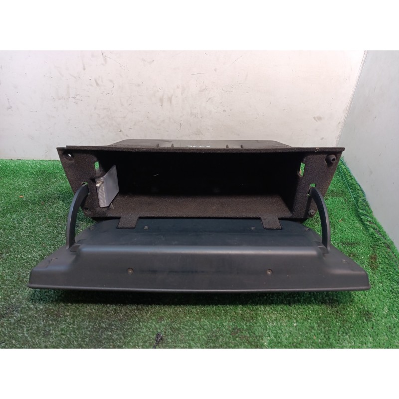 Recambio de guantera para mercedes-benz clase m (w163) 270 cdi (163.113) referencia OEM IAM A1636890191 A1636890191 A1636890191