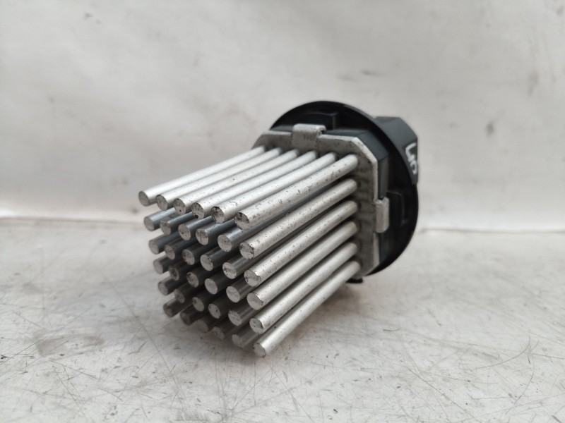 Recambio de resistencia calefaccion para volkswagen crafter caja cerrada 2.0 tdi referencia OEM IAM 5HL00894104 5HL00894104 G453