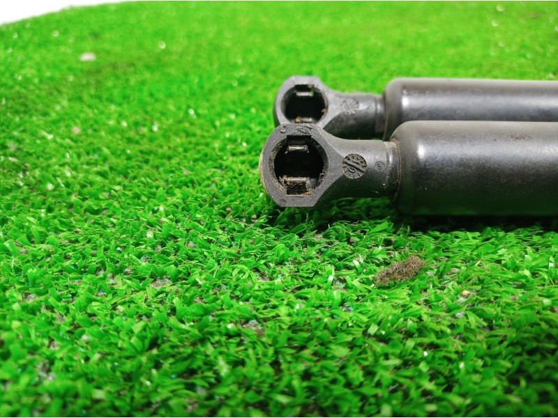 Recambio de amortiguadores maletero / porton para peugeot 206 berlina gti referencia OEM IAM   