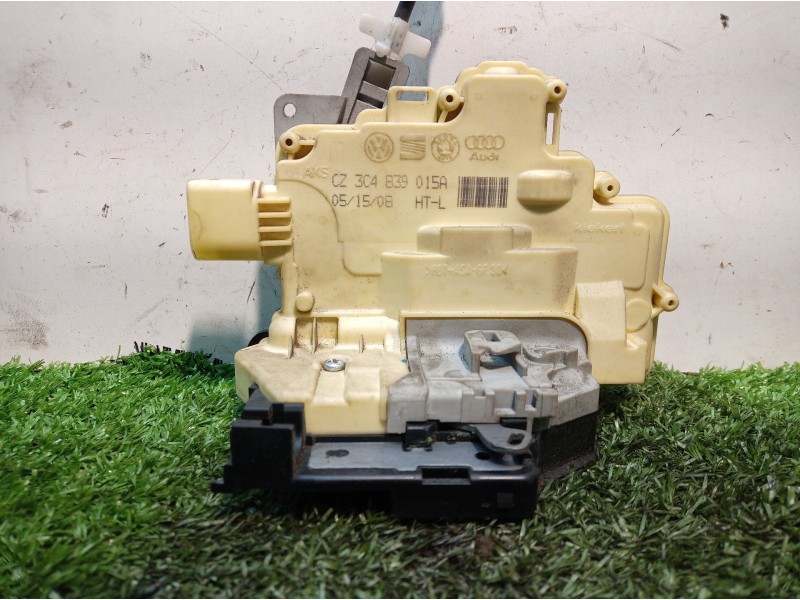 Recambio de cerradura puerta trasera izquierda para volkswagen tiguan (5n1) 2.0 tdi referencia OEM IAM 3C4839015A 3C4839015A 3C4