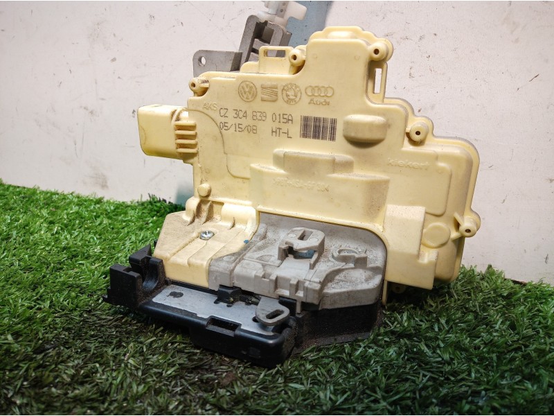 Recambio de cerradura puerta trasera izquierda para volkswagen tiguan (5n1) 2.0 tdi referencia OEM IAM 3C4839015A 3C4839015A 3C4