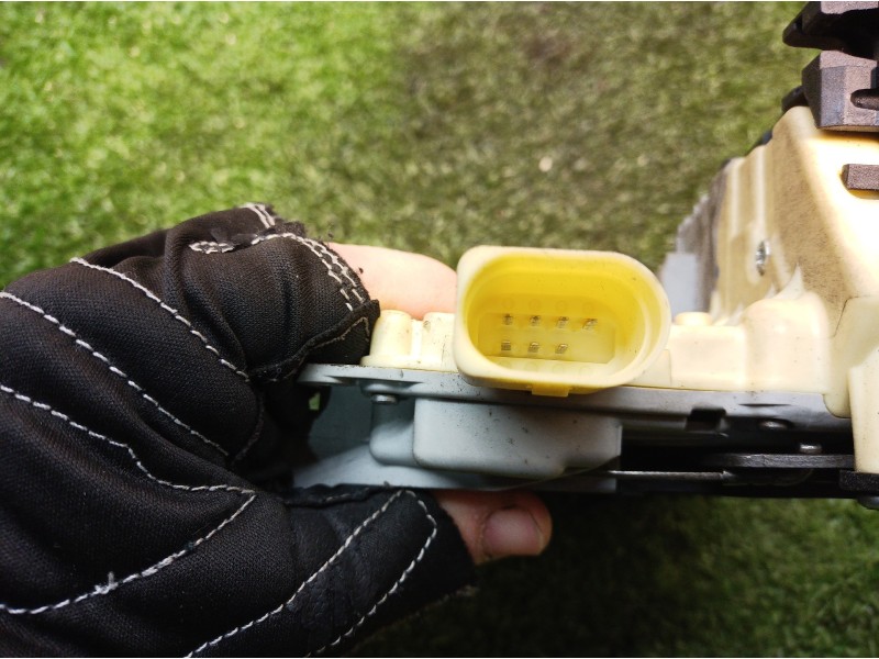 Recambio de cerradura puerta trasera izquierda para volkswagen tiguan (5n1) 2.0 tdi referencia OEM IAM 3C4839015A 3C4839015A 3C4