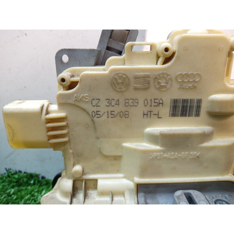 Recambio de cerradura puerta trasera izquierda para volkswagen tiguan (5n1) 2.0 tdi referencia OEM IAM 3C4839015A 3C4839015A 3C4
