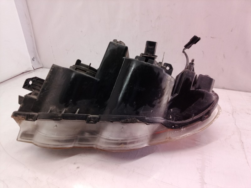 Recambio de faro derecho para kia shuma ii 1.6 ls 4 berlina referencia OEM IAM 0K2NC51030A  