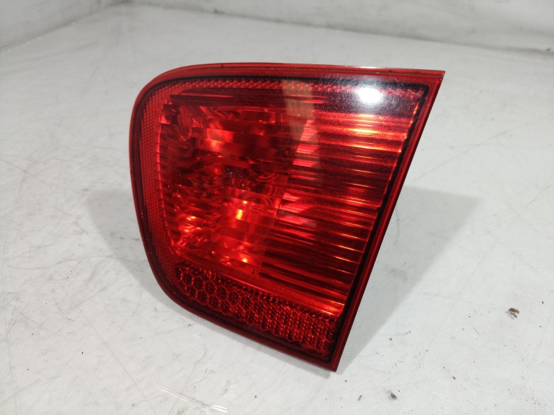 Recambio de piloto trasero derecho interior para seat ibiza (6k1) free sky referencia OEM IAM MT4P21W MT4P21W MT4P21W