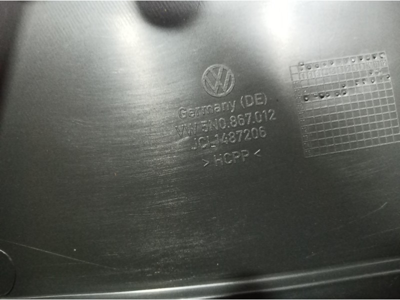 Recambio de guarnecido puerta delantera derecha para volkswagen tiguan (5n1) 2.0 tdi referencia OEM IAM 5N0012002A 5N0867012 5N1