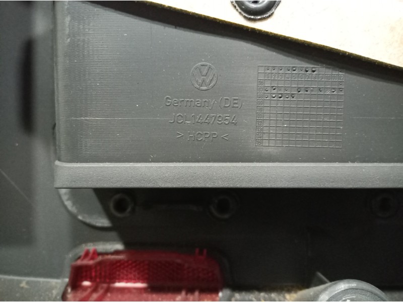 Recambio de guarnecido puerta delantera derecha para volkswagen tiguan (5n1) 2.0 tdi referencia OEM IAM 5N0012002A 5N0867012 5N1