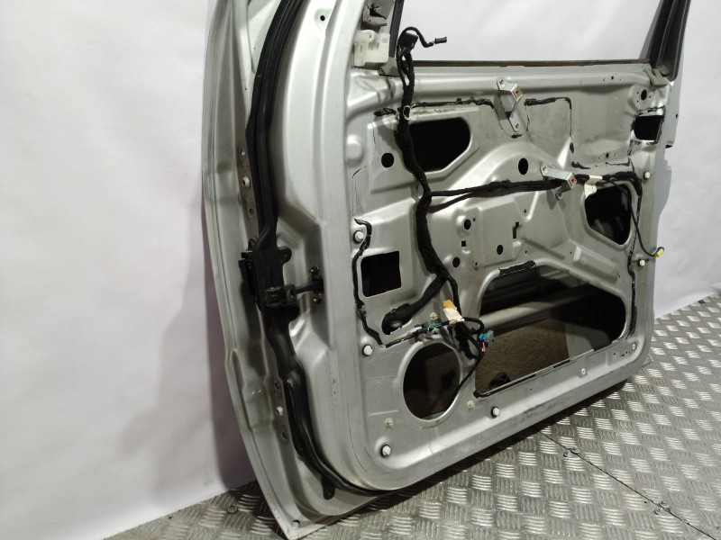 Recambio de puerta delantera derecha para mercedes-benz clase m (w163) 400 cdi (163.128) referencia OEM IAM   