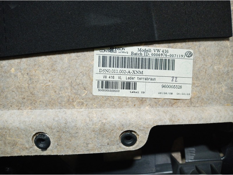 Recambio de guarnecido puerta delantera izquierda para volkswagen tiguan (5n1) 2.0 tdi referencia OEM IAM 5N0011002A 5N186725581