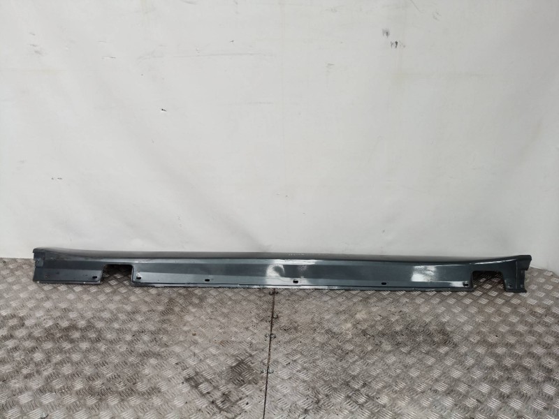 Recambio de estribos laterales para bmw serie 5 berlina (e60) 530d referencia OEM IAM   