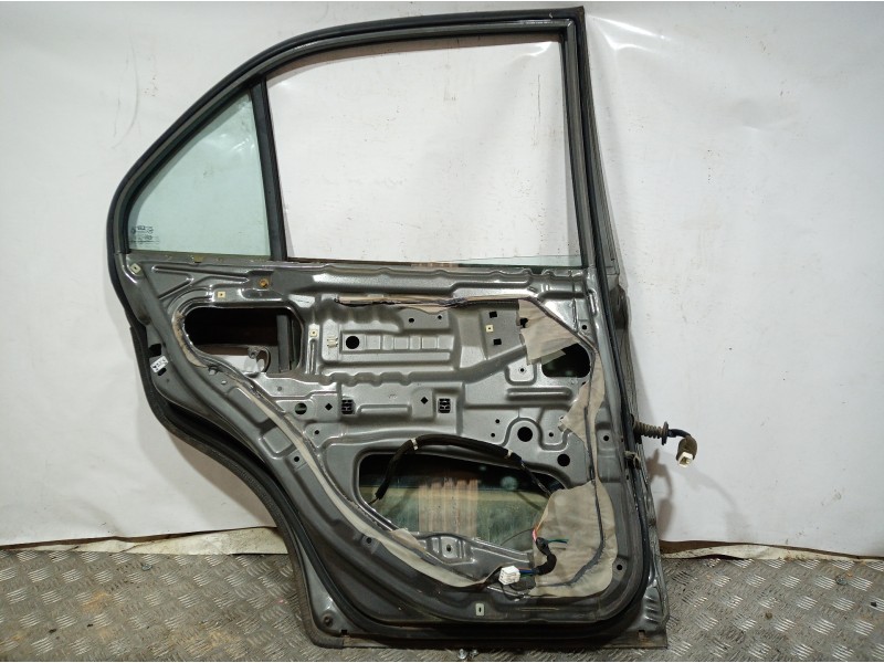 Recambio de puerta trasera izquierda para hyundai accent (lc) 1.3 cat referencia OEM IAM   