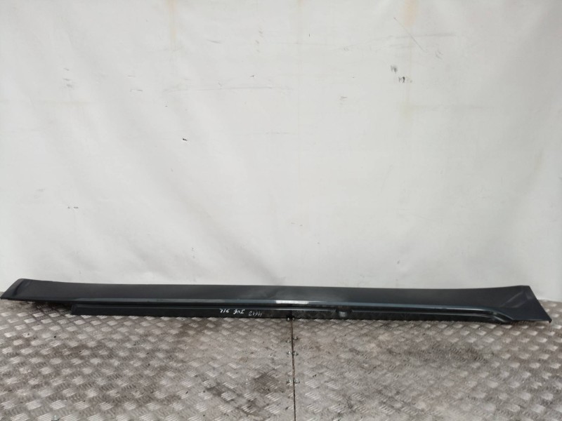 Recambio de estribos laterales para bmw serie 5 berlina (e60) 530d referencia OEM IAM   