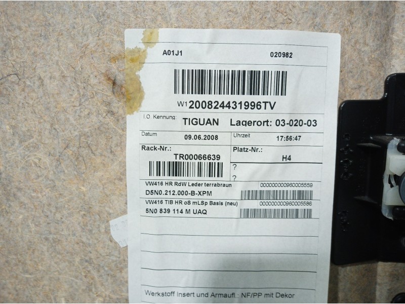 Recambio de guarnecido puerta trasera derecha para volkswagen tiguan (5n1) 2.0 tdi referencia OEM IAM 5N0212000B 5N0212000B 5N08