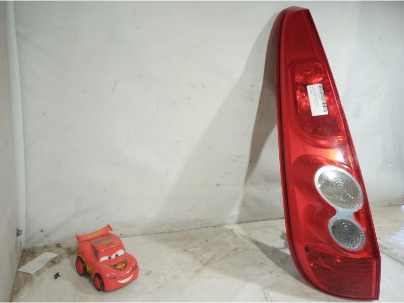 Recambio de piloto trasero izquierdo para ford fiesta (cbk) referencia OEM IAM   