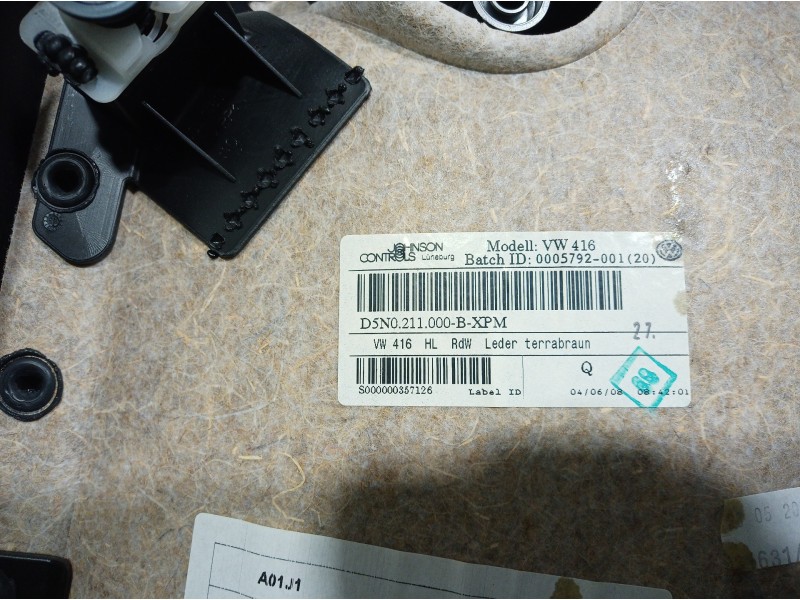 Recambio de guarnecido puerta trasera izquierda para volkswagen tiguan (5n1) 2.0 tdi referencia OEM IAM 5N0211000B 5N0211000B 5N