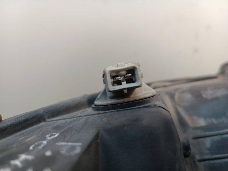 Recambio de faro derecho para peugeot 206 berlina referencia OEM IAM   