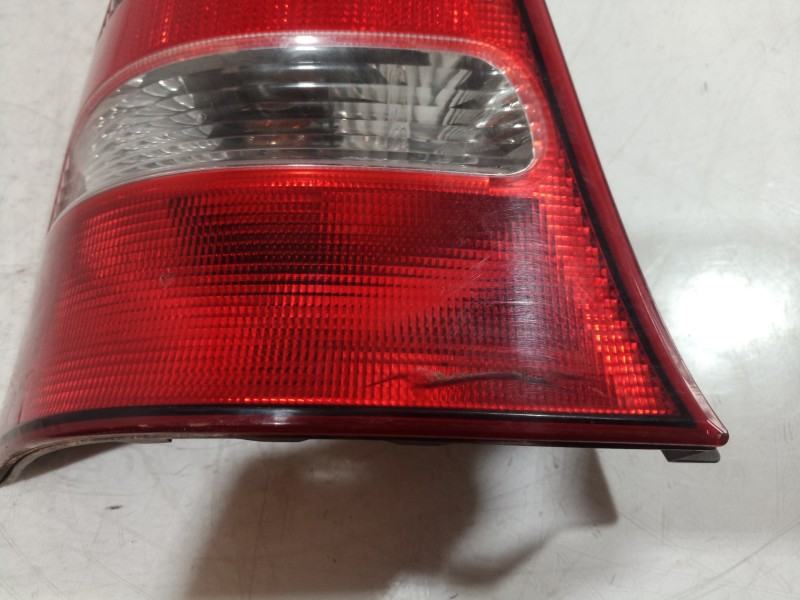 Recambio de piloto trasero izquierdo para mercedes-benz clase a (w168) 140 (168.031) referencia OEM IAM 16882027 16882027 168820