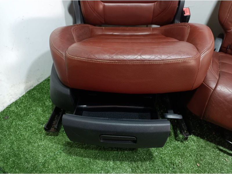 Recambio de juego asientos completo para volkswagen tiguan (5n1) 2.0 tdi referencia OEM IAM   