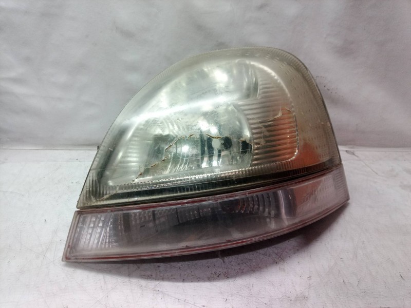 Recambio de faro izquierdo para renault mascott 3.0 diesel referencia OEM IAM 8200163516 8200163516 8200163516
