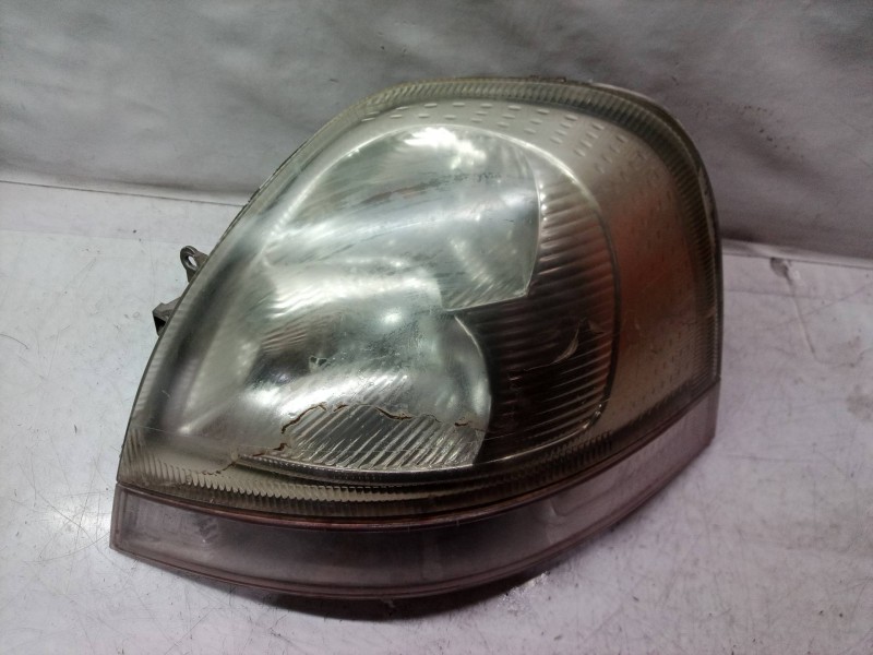 Recambio de faro izquierdo para renault mascott 3.0 diesel referencia OEM IAM 8200163516 8200163516 8200163516