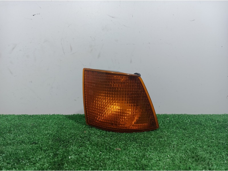 Recambio de piloto delantero izquierdo para bmw serie 7 (e32) referencia OEM IAM   