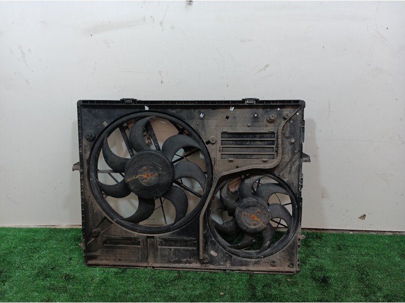 Recambio de electroventilador para volkswagen touareg (7la) tdi r5 referencia OEM IAM 7L0121203F 7L0121203F 7L0121203F