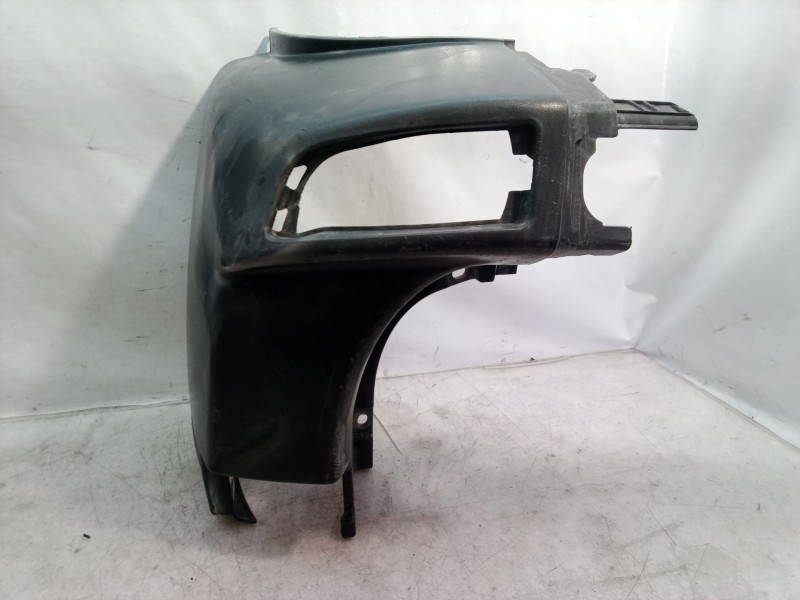 Recambio de puntera paragolpes trasera derecha para volkswagen crafter caja cerrada 2.0 tdi referencia OEM IAM   