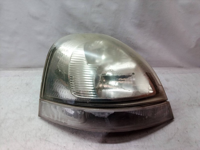 Recambio de faro derecho para renault mascott 3.0 diesel referencia OEM IAM 8200163518 8200163518 8200163518