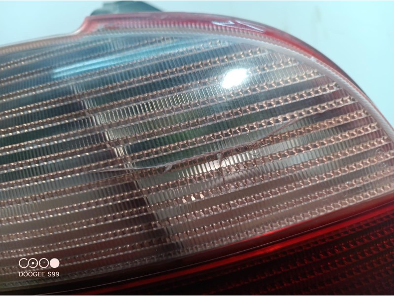 Recambio de piloto trasero izquierdo para peugeot 206 berlina referencia OEM IAM 2531G 2531G 2531G