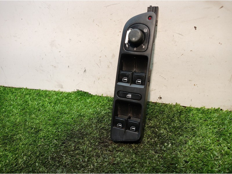 Recambio de mando elevalunas delantero izquierdo para volkswagen tiguan (5n1) 2.0 tdi referencia OEM IAM 1K4959857B 1K4959857B 1