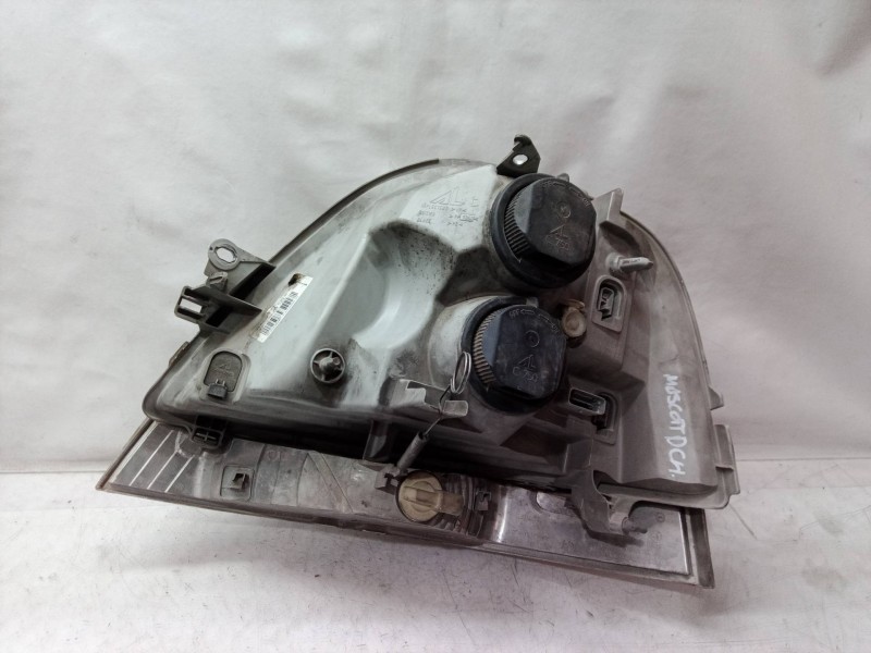 Recambio de faro derecho para renault mascott 3.0 diesel referencia OEM IAM 8200163518 8200163518 8200163518