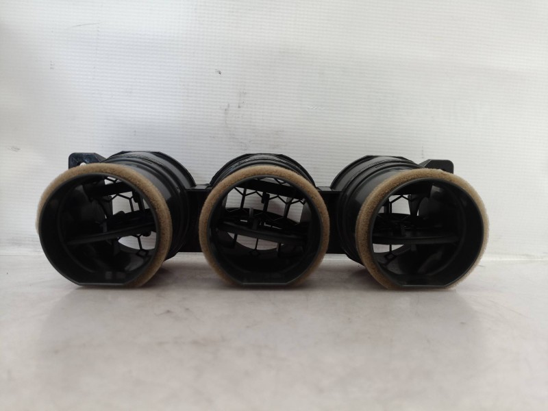 Recambio de rejilla aireadora para mazda 6 berlina (gg) 2.0 active (5-ptas.) referencia OEM IAM   