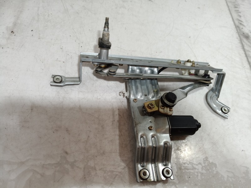 Recambio de motor limpia trasero para isuzu rodeo referencia OEM IAM   