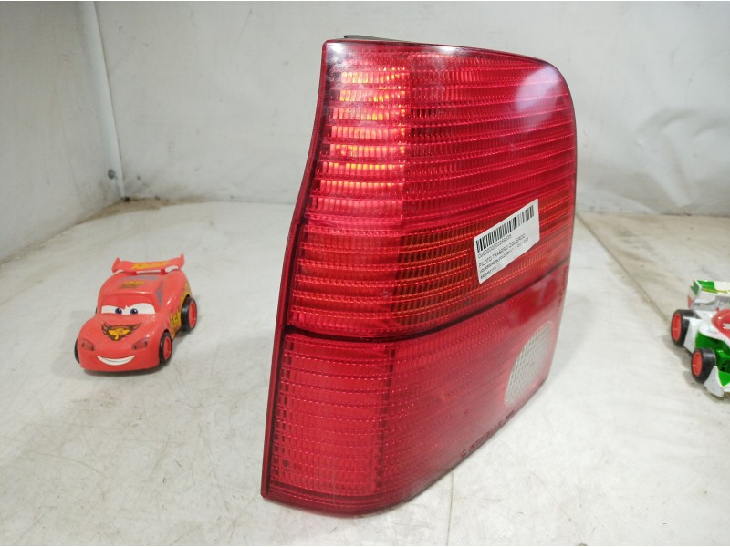 Recambio de piloto trasero izquierdo para volkswagen polo (9n1) referencia OEM IAM S38030748 S38030748 S38030748