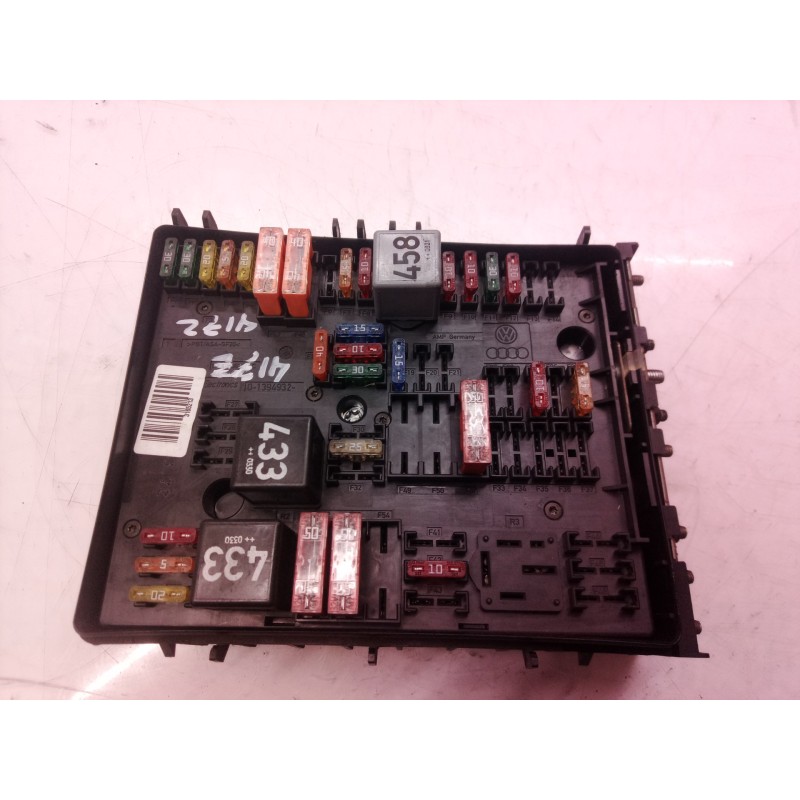 Recambio de caja reles / fusibles para audi a3 (8p) 1.9 tdi ambiente referencia OEM IAM 01394932 01394932 1K0937124