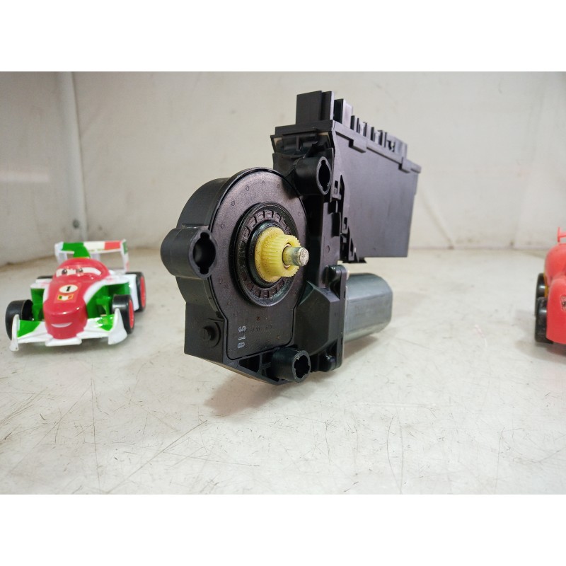 Recambio de motor elevalunas delantero izquierdo para volkswagen touareg (7la) tdi r5 referencia OEM IAM 7L0959701A 7L0959701A 7