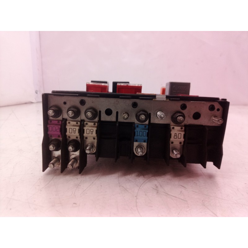 Recambio de caja reles / fusibles para audi a3 (8p) 1.9 tdi ambiente referencia OEM IAM 01394932 01394932 1K0937124