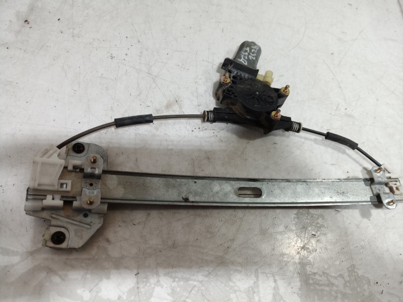 Recambio de motor elevalunas trasero izquierdo para kia rio 1.5 crdi ex2 referencia OEM IAM   