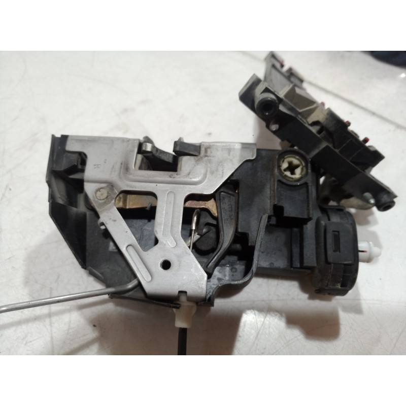 Recambio de cerradura puerta delantera derecha para mercedes-benz clase a (w168) 140 (168.031) referencia OEM IAM A1687 A1687 A1