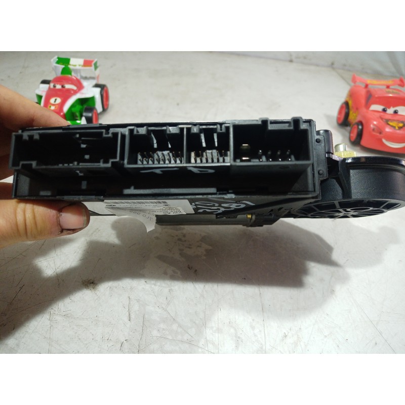 Recambio de motor elevalunas trasero derecho para volkswagen touareg (7la) tdi r5 referencia OEM IAM 7L0959704 7L0959704 7L09597