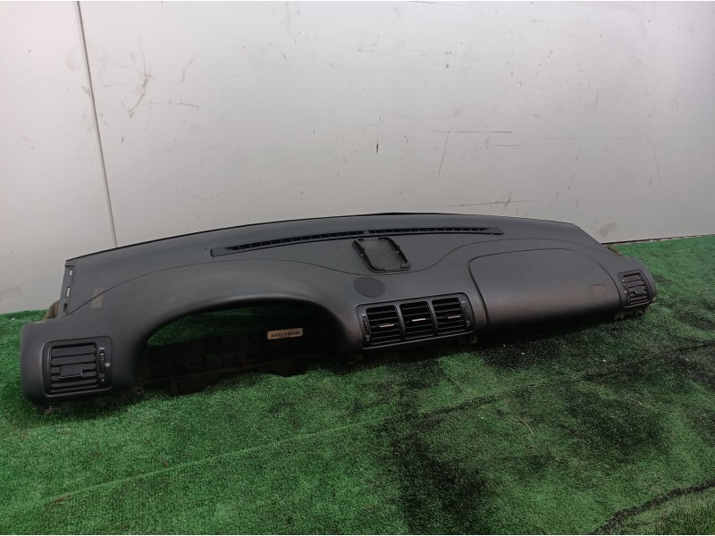 Recambio de salpicadero para mercedes-benz clase m (w163) 270 cdi (163.113) referencia OEM IAM A1636800787 A1636800787 A16368007