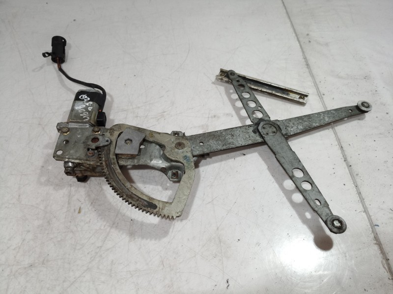 Recambio de elevalunas delantero izquierdo para jaguar xj6/12 3.6 daimler / kat referencia OEM IAM 0130821017 0130821017 0130821