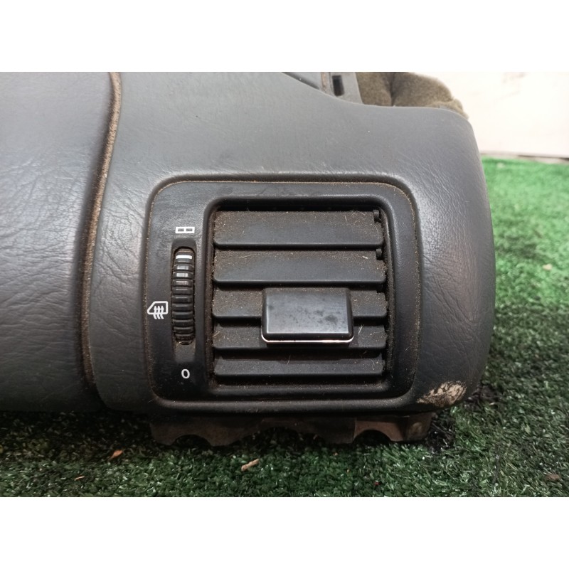 Recambio de salpicadero para mercedes-benz clase m (w163) 270 cdi (163.113) referencia OEM IAM A1636800787 A1636800787 A16368007